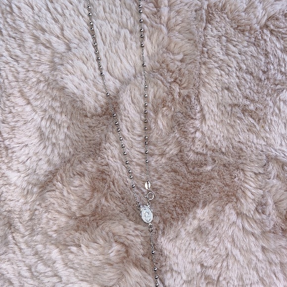 Cross necklace - Picture 3 of 3